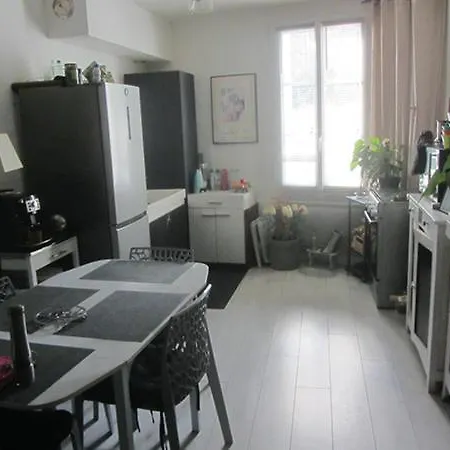Chez Annie Chambre D'hote Distré